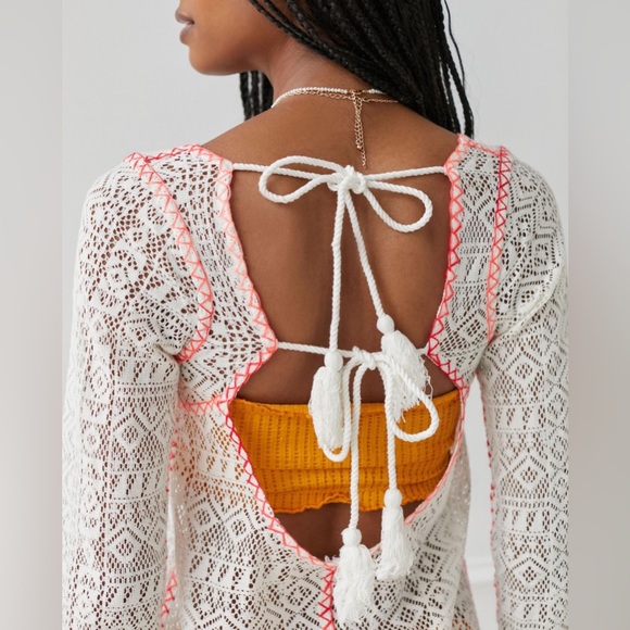 UO Sheer Lace Beach Cover-Up - White & Pink Long Sleeve Mini Dress - Picture 4 of 4